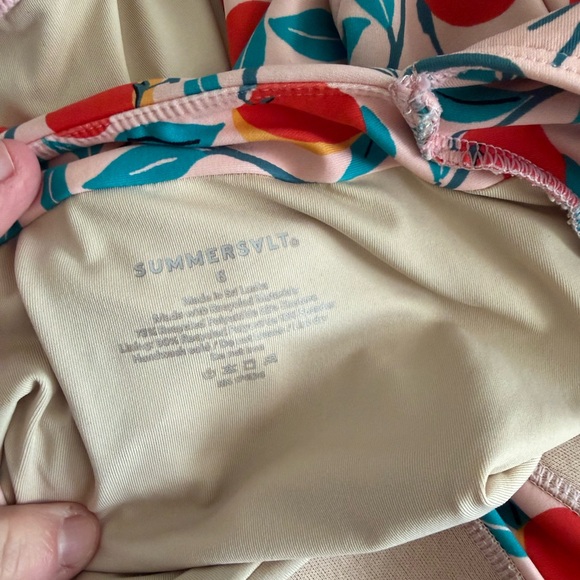 Summersalt x Rifle Paper Co Ruffle Backflip swim - Picture 4 of 4